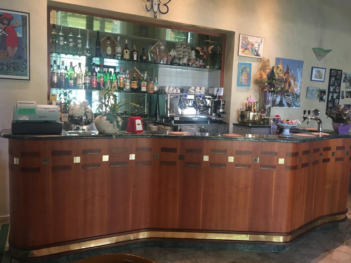 Hotel Laila Cesenatico Εξωτερικό φωτογραφία