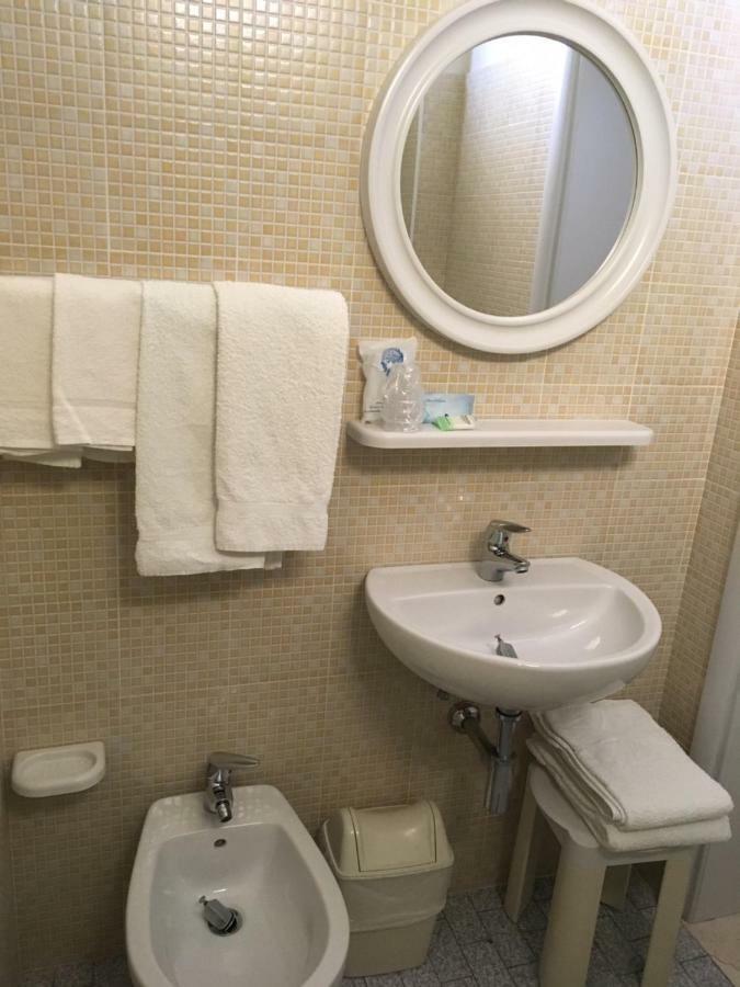 Hotel Laila Cesenatico Εξωτερικό φωτογραφία