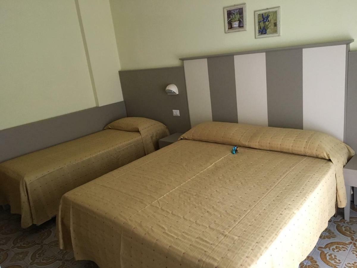 Hotel Laila Cesenatico Εξωτερικό φωτογραφία