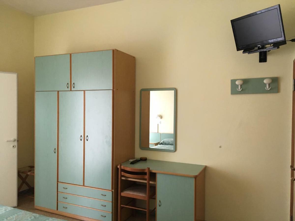 Hotel Laila Cesenatico Εξωτερικό φωτογραφία